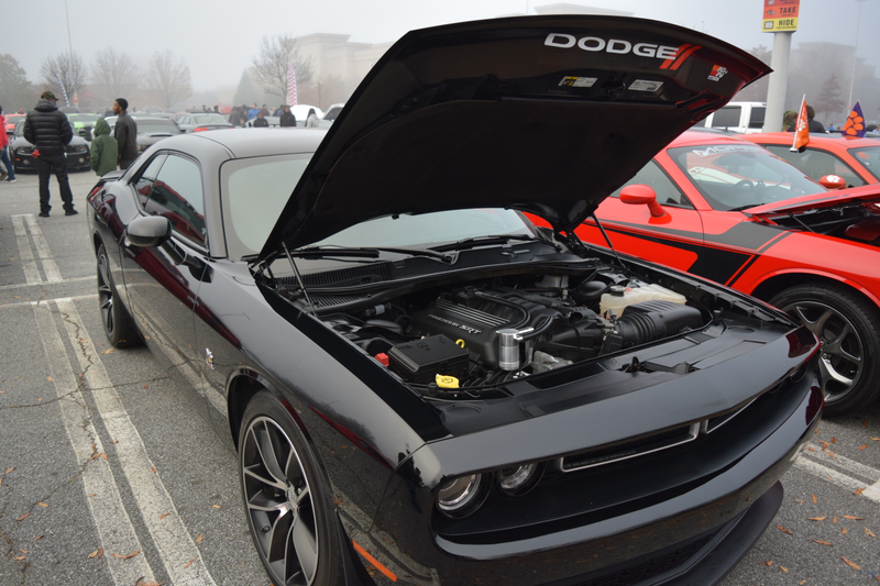 Illustration for article titled I went to Caffeine and Octane this morning and walked around some Challengers ...